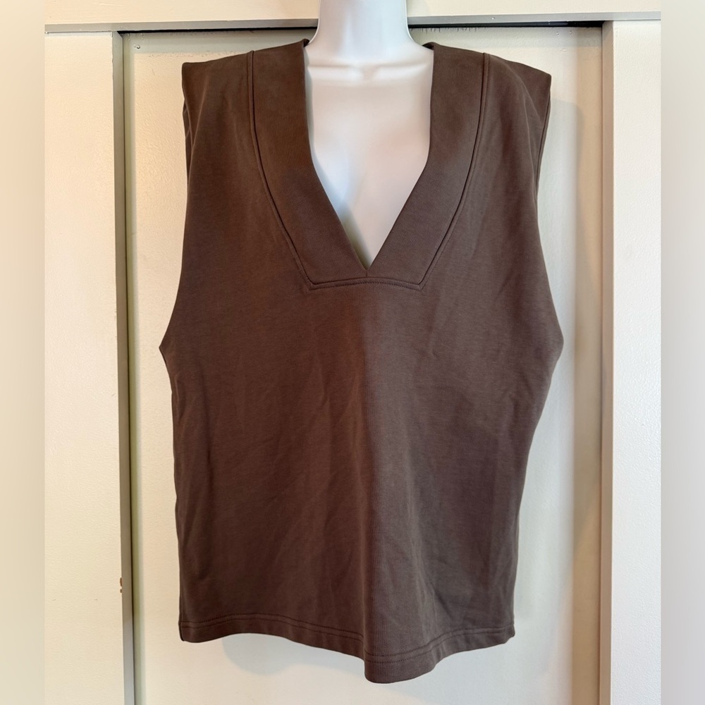 Zara Brown V-Neck Sleeveless Top